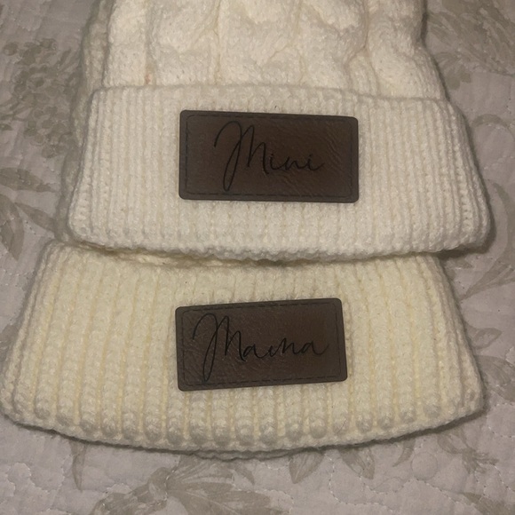 NWOT -Adorable mama and mini winter Pom hats - Picture 2 of 5